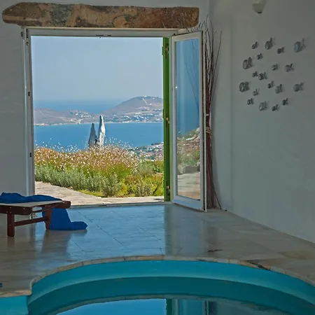 Aeolos With 2 Private Pools וילה