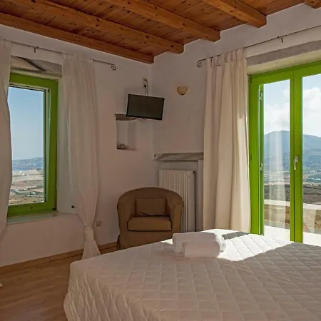 Aeolos With 2 Private Pools Sarakíniko