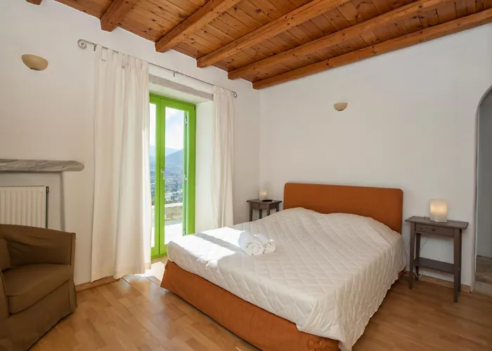 Villa Aeolos With 2 Private Pools Sarakíniko